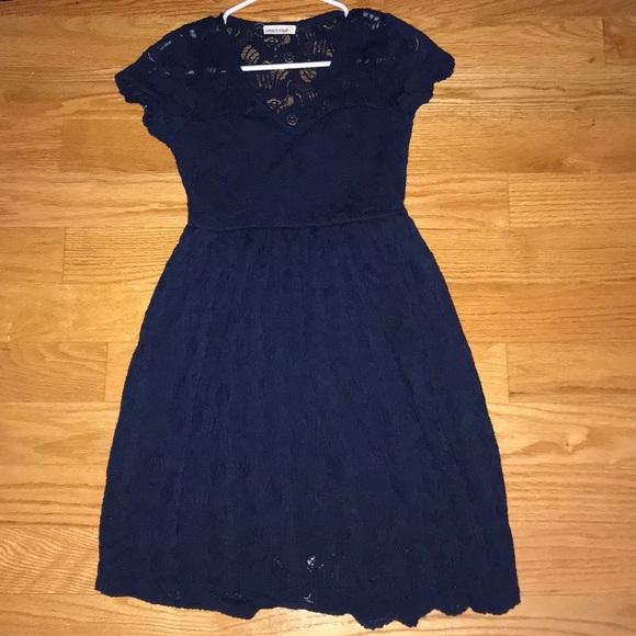 Dress - Picture 1 of 2